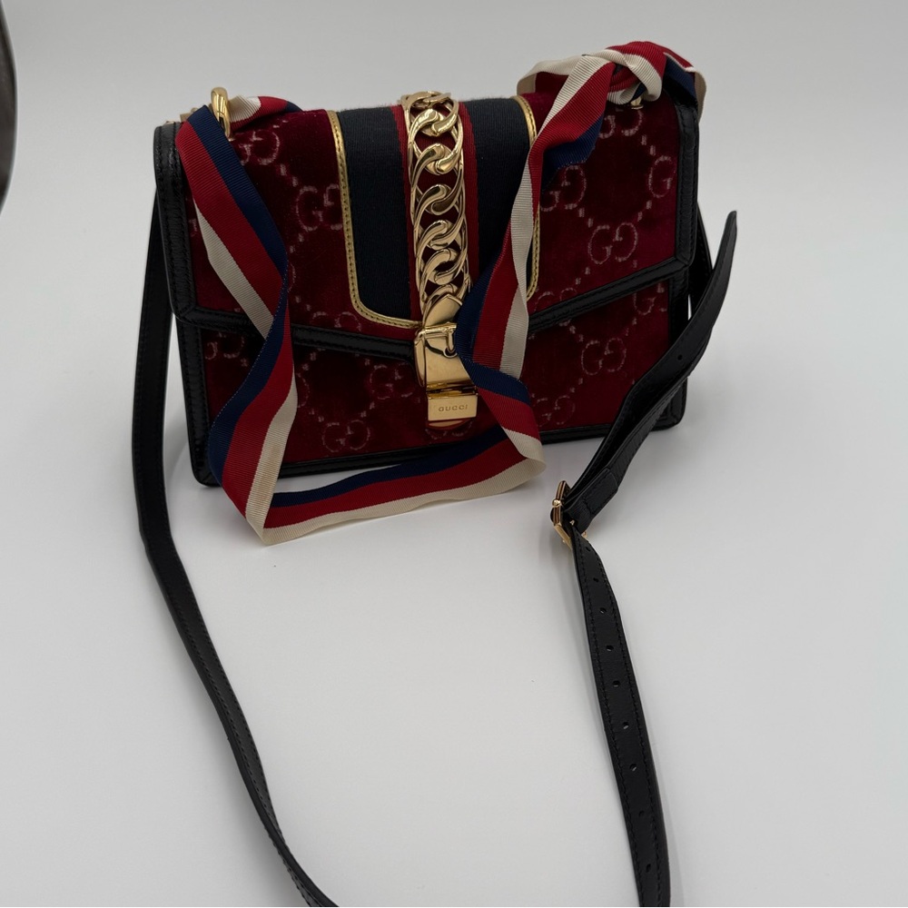 Gucci Sylvie Red and Black Crossbody Bag with Gold Chain